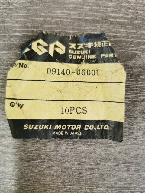NOS SUZUKI 150 S32 2 1968 CYLINDER HEAD NUT 09140-06001 S39