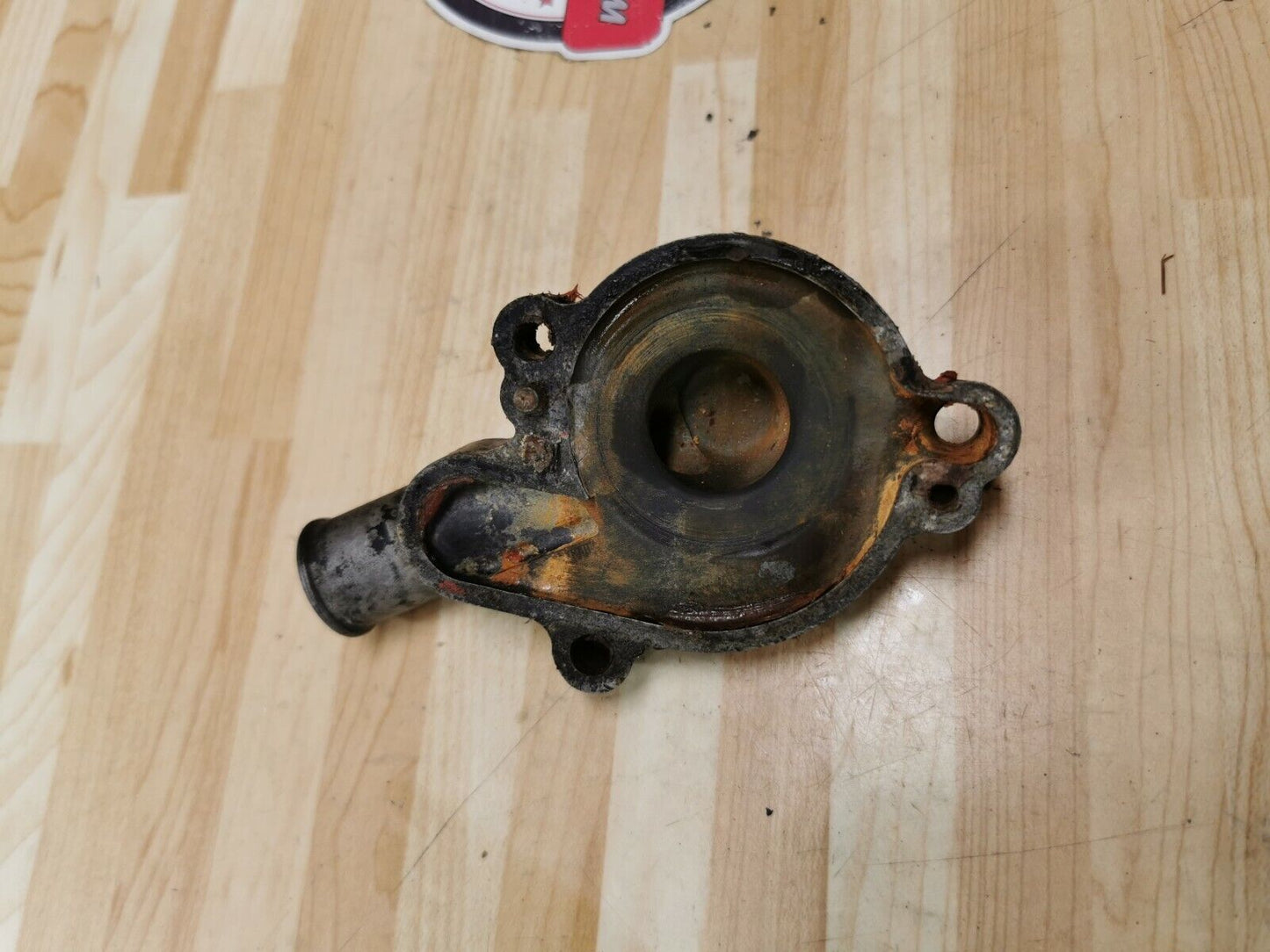 Yamaha YZ125 1986 waterpump water pump cover housing 1987 3