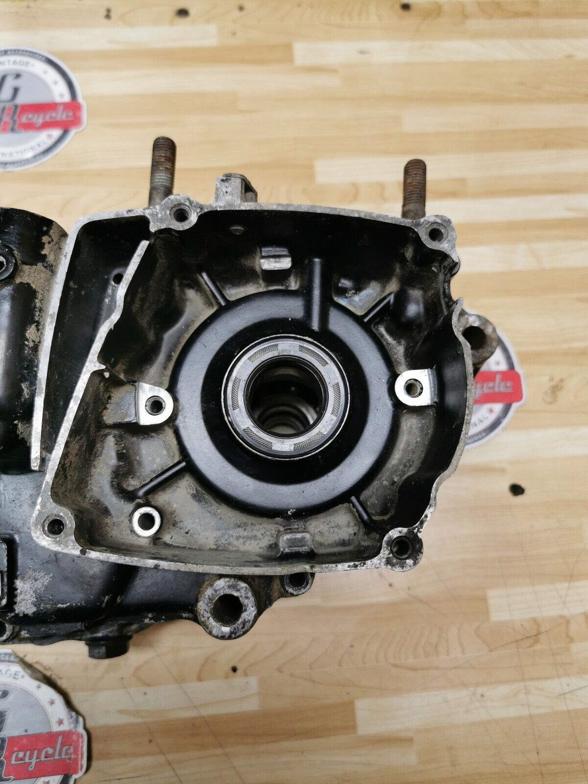 Honda CR250R 1982 Crankcase crank case left right