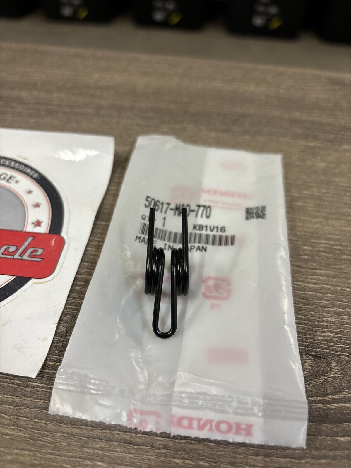 NOS Honda CLR125 CR125R CR250R CR480R STEP RETURN SPRING 50617-MA0-770 H159