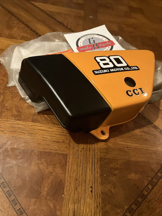 NOS Suzuki DS80 1978 1979 LEFT SIDE COVER PANEL 47211-46400-05M S34