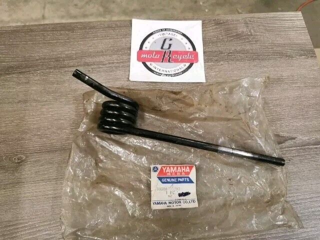 NOS YAMAHA EX440C 1979 EX440A EX340A 1977 SPRING TORSION 90508-95292-00 Y157