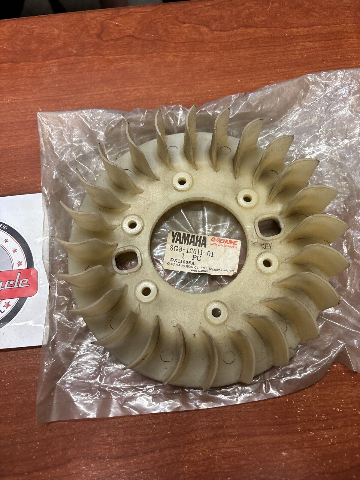 NOS Yamaha BR250 CS340 EC340 ET250 ET300 ET340 FAN 8G8-12611-01-00 Y181
