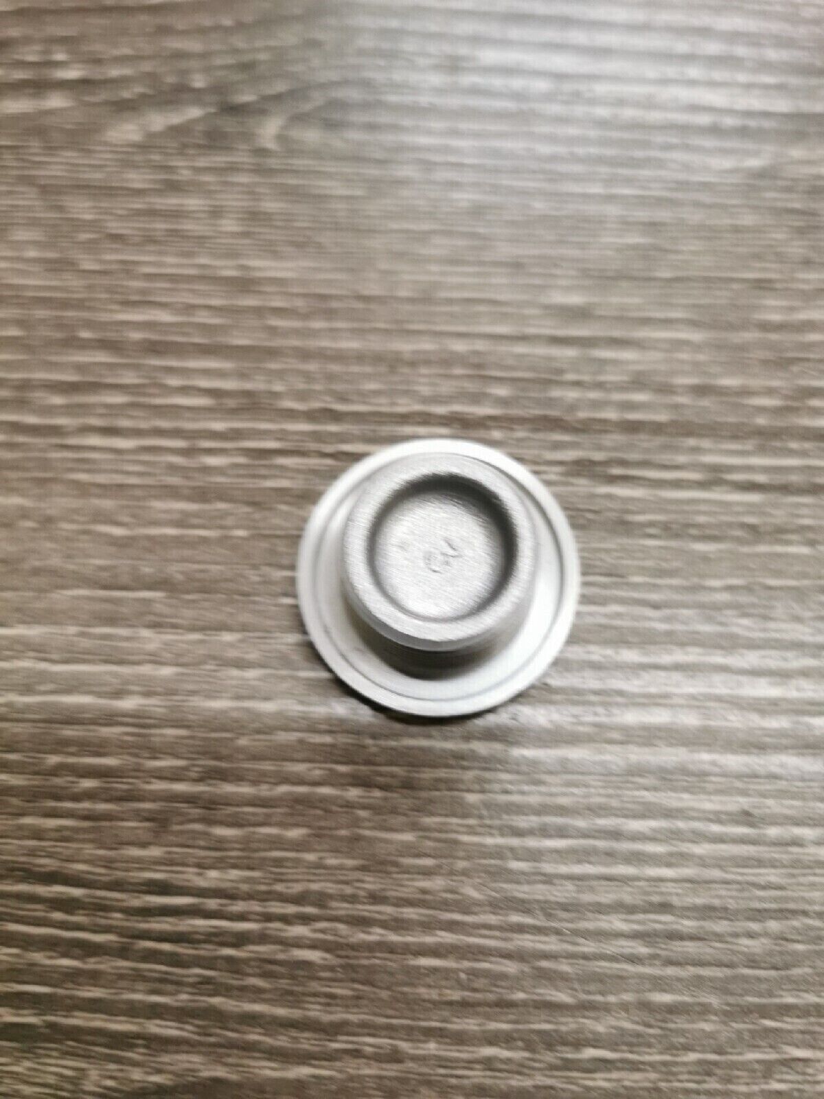 NEW YAMAHA PLUG 4H7-15189-00-00 Y51