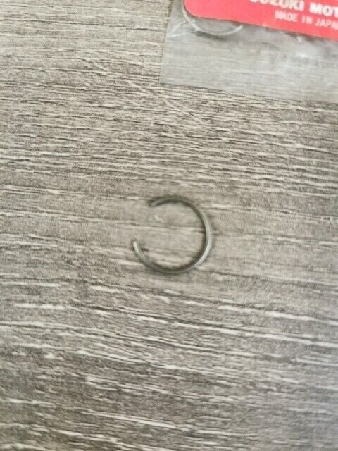 NOS SUZUKI AH100 ALT50 AY50W CP80CH DS80 FA50 FR80 RING SNAP 09381-12001 S58