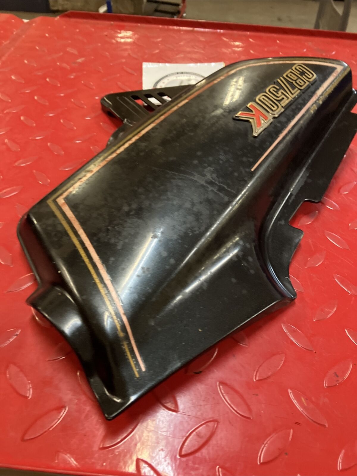 Honda CB750K 1981 right side cover panel fairing