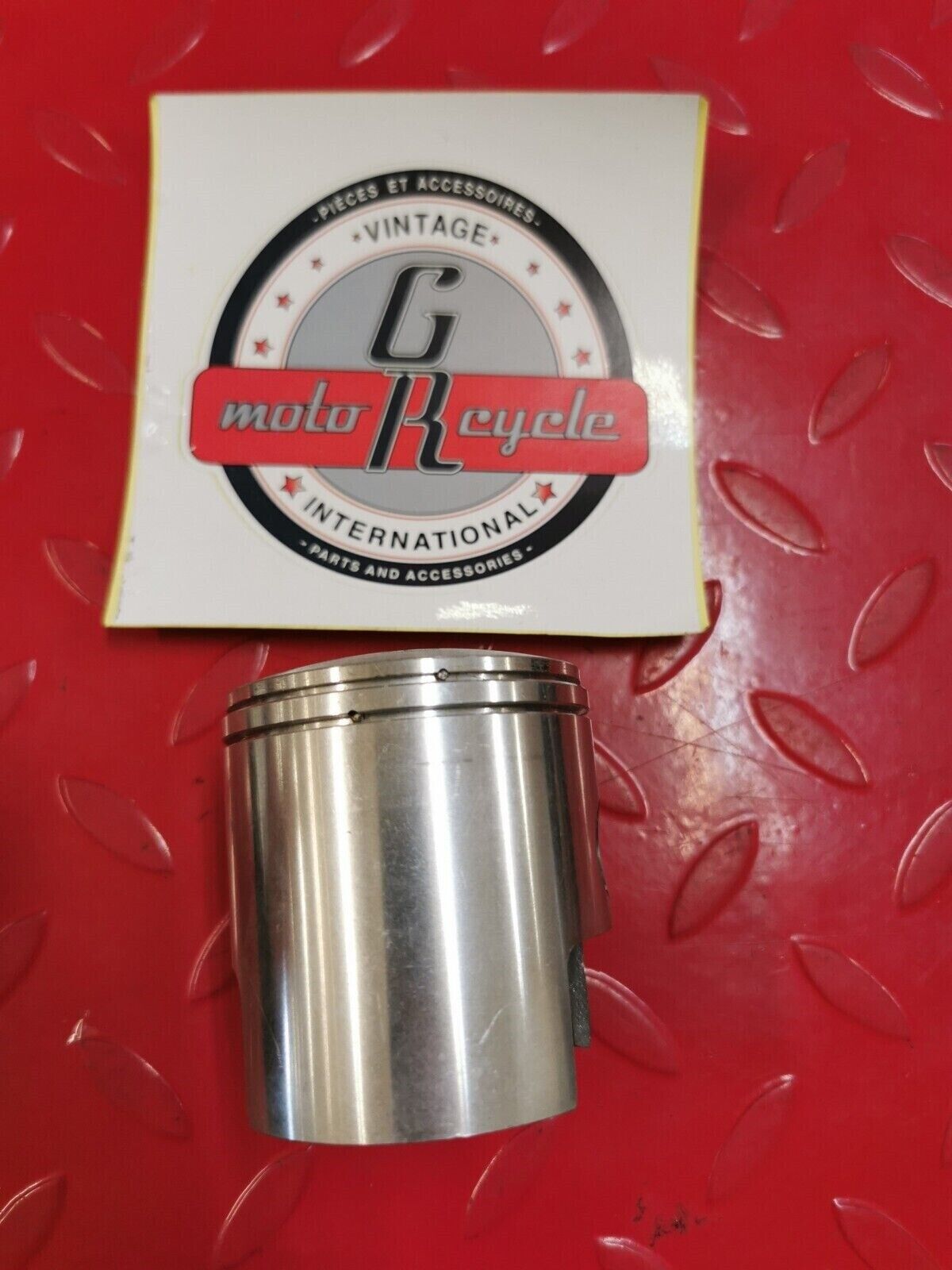 NOS POLARIS Piston 30824106 A1