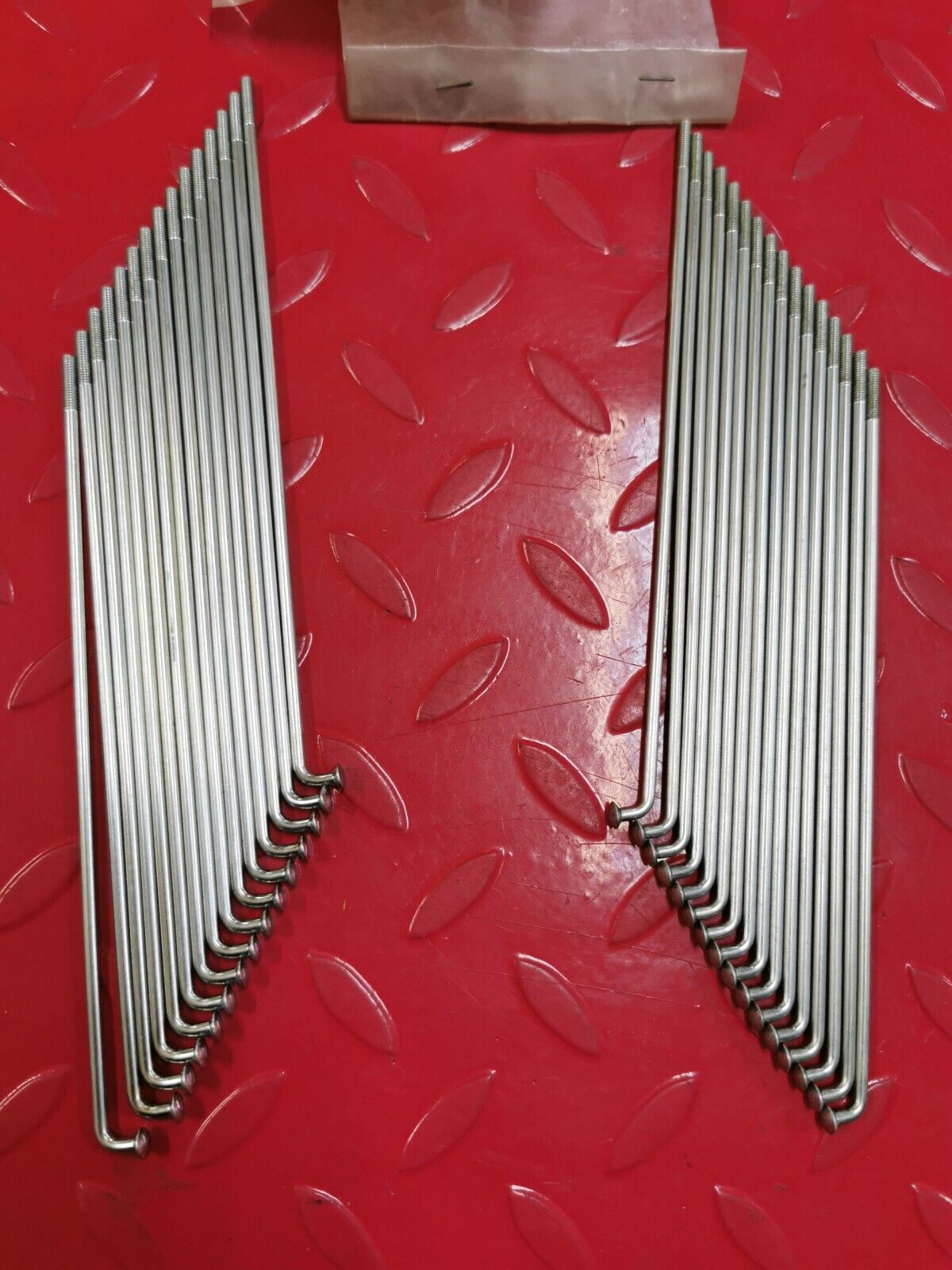 NOS Yamaha DT125 DT175 SPOKE SET QTY 31 443-25104-00-00 Y25