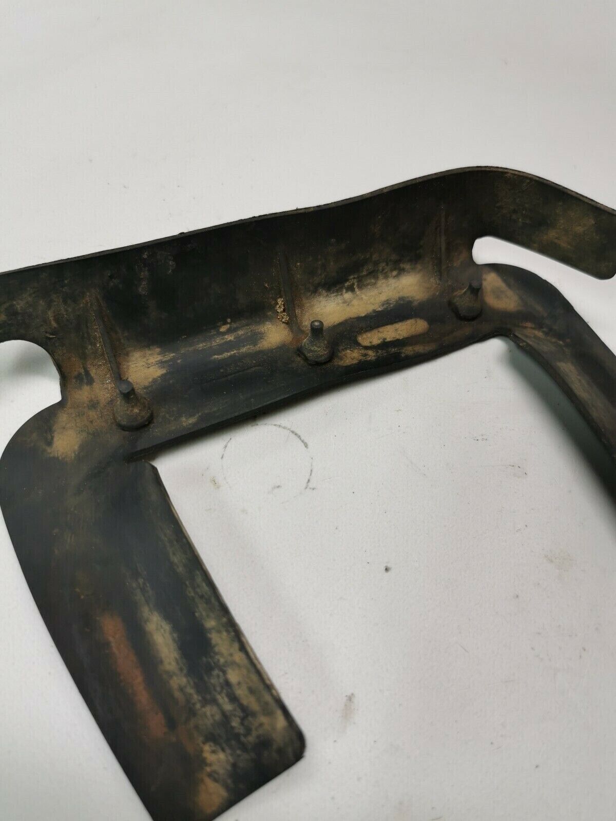 Honda XR200R 1984 rubber under seat damper guard XR250R XR250 XR200 1984- 2002 2