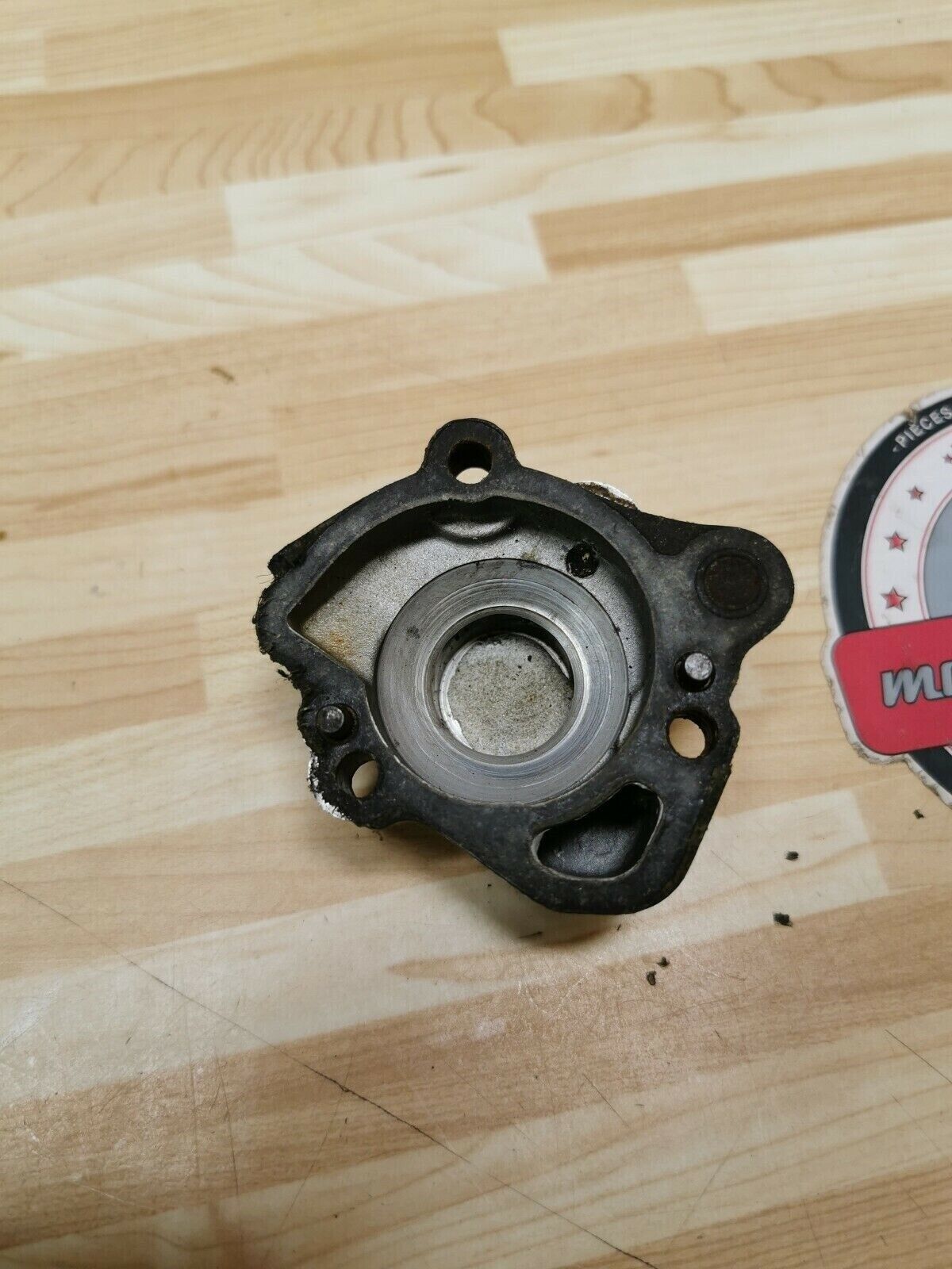 Yamaha DT200 1985 waterpump water pump cover