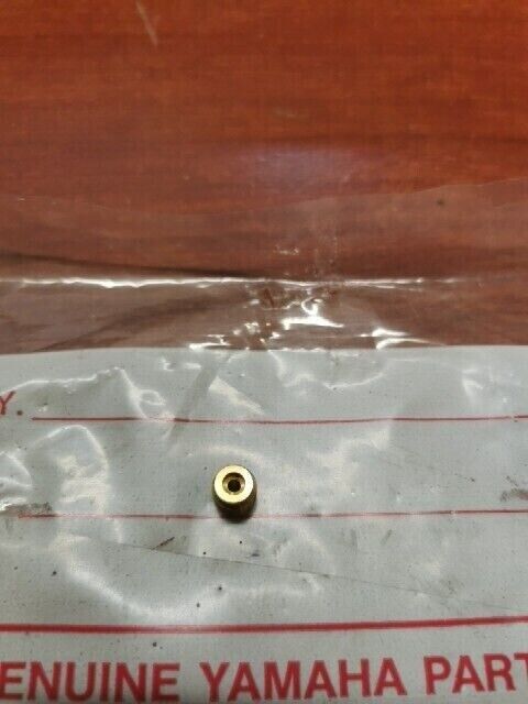 NOS Yamaha 1974 GP433 MAIN JET #195 866-14516-95-00 Y126