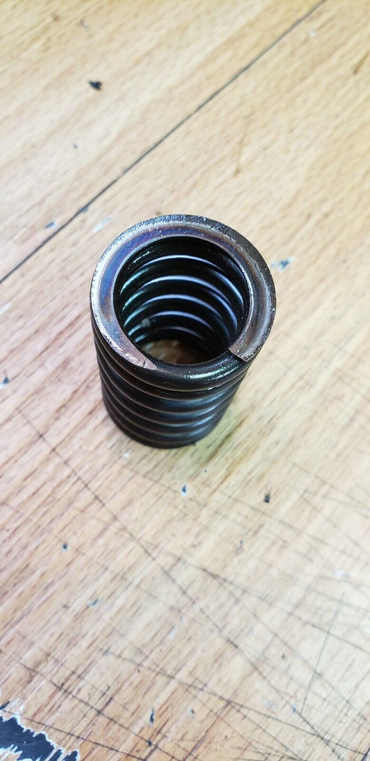 Honda XR250R 1984 outer valve spring XR250L XL250R XR200R 1984 - 1996