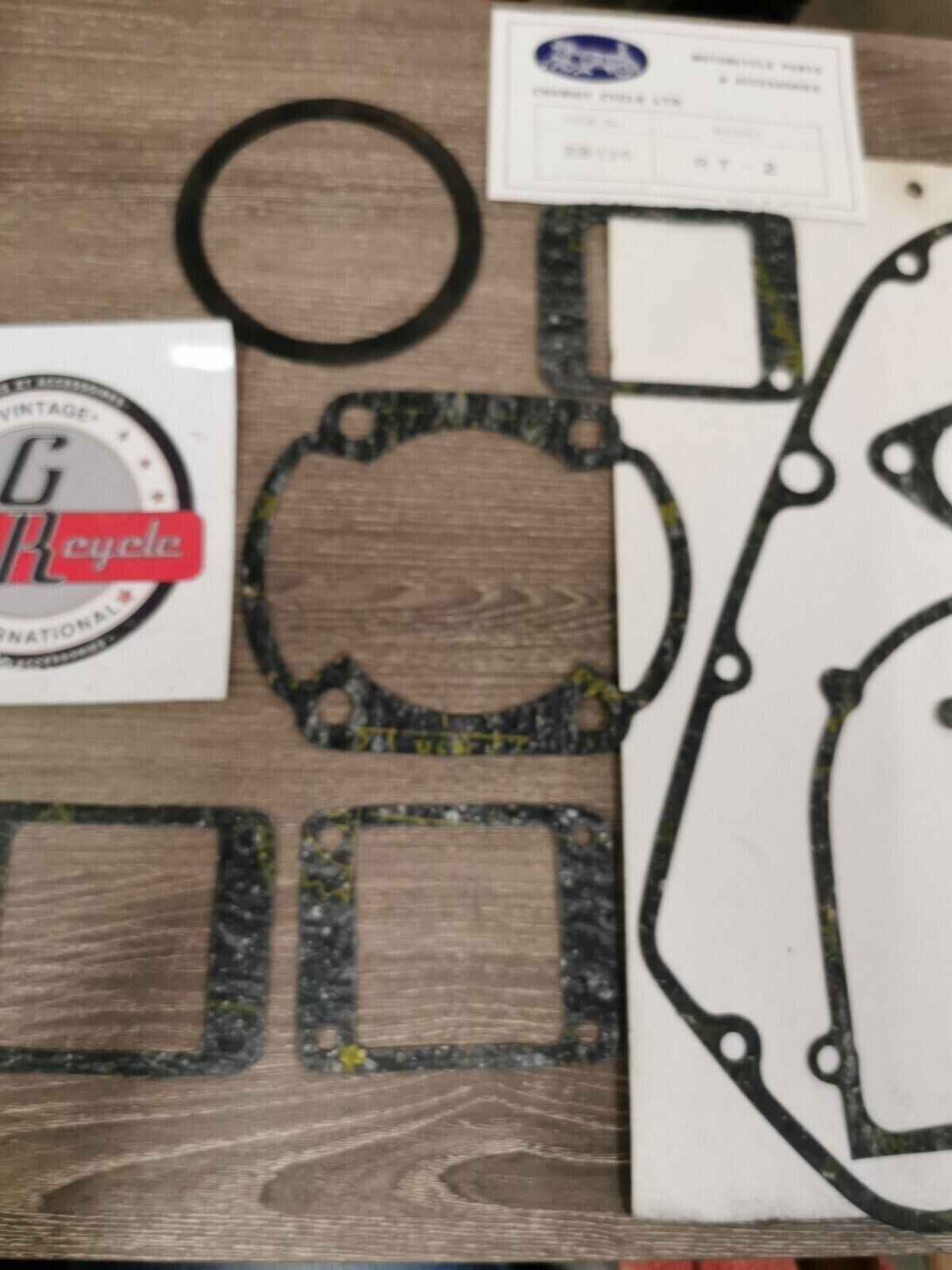 NOS CHARIOT CYCLE GASKET KIT SET INCOMPLETE MODEL RT 2 EB-126 J48