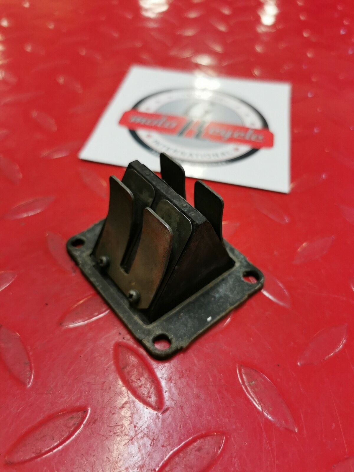Kawasaki KDX80 1981 reed valve cage block KX80 KE175 T