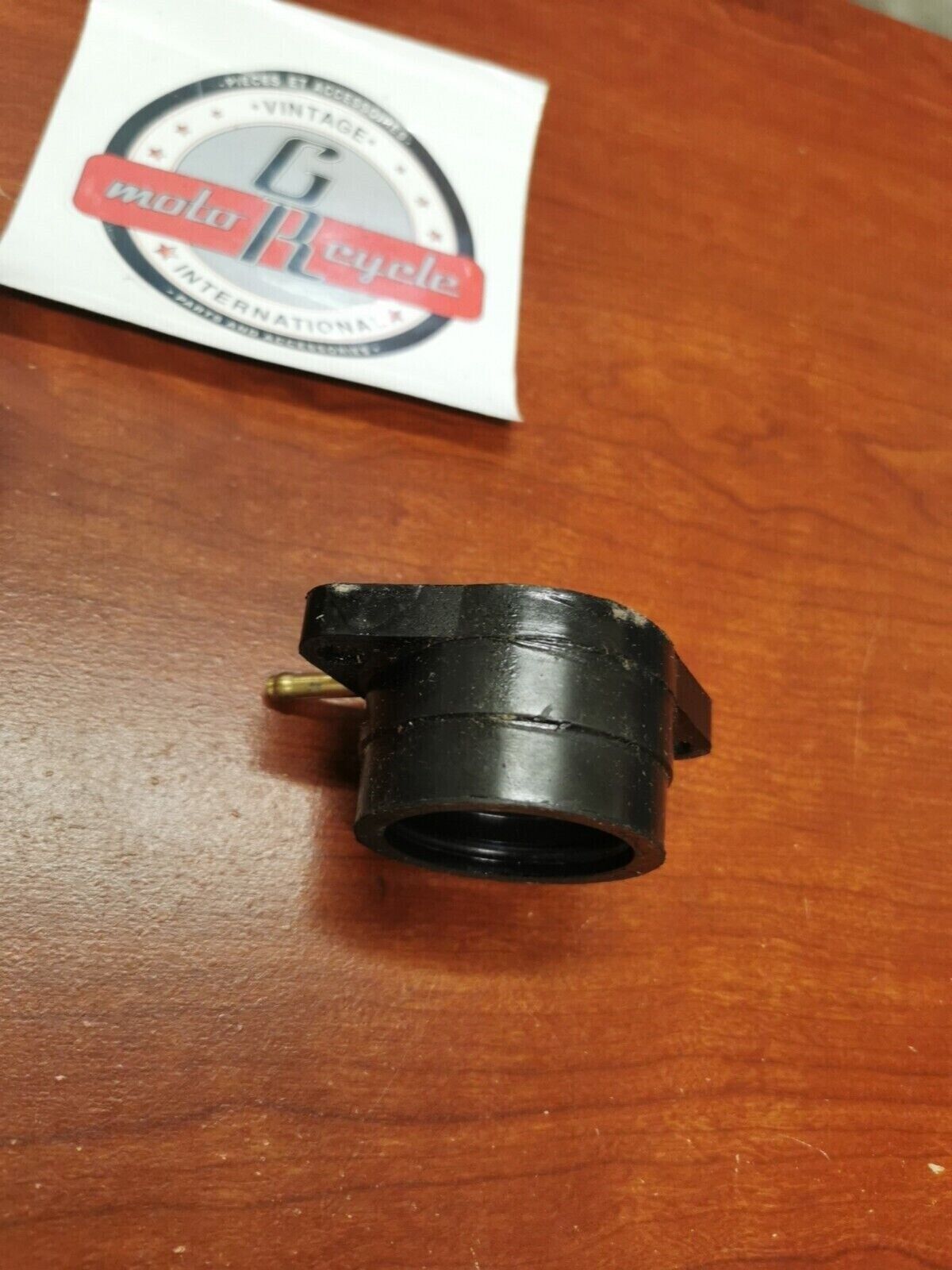 NOS Yamaha 1977 - 1982 XS400 CARBURETOR JOINT 2A2-13596-00-00 Y86