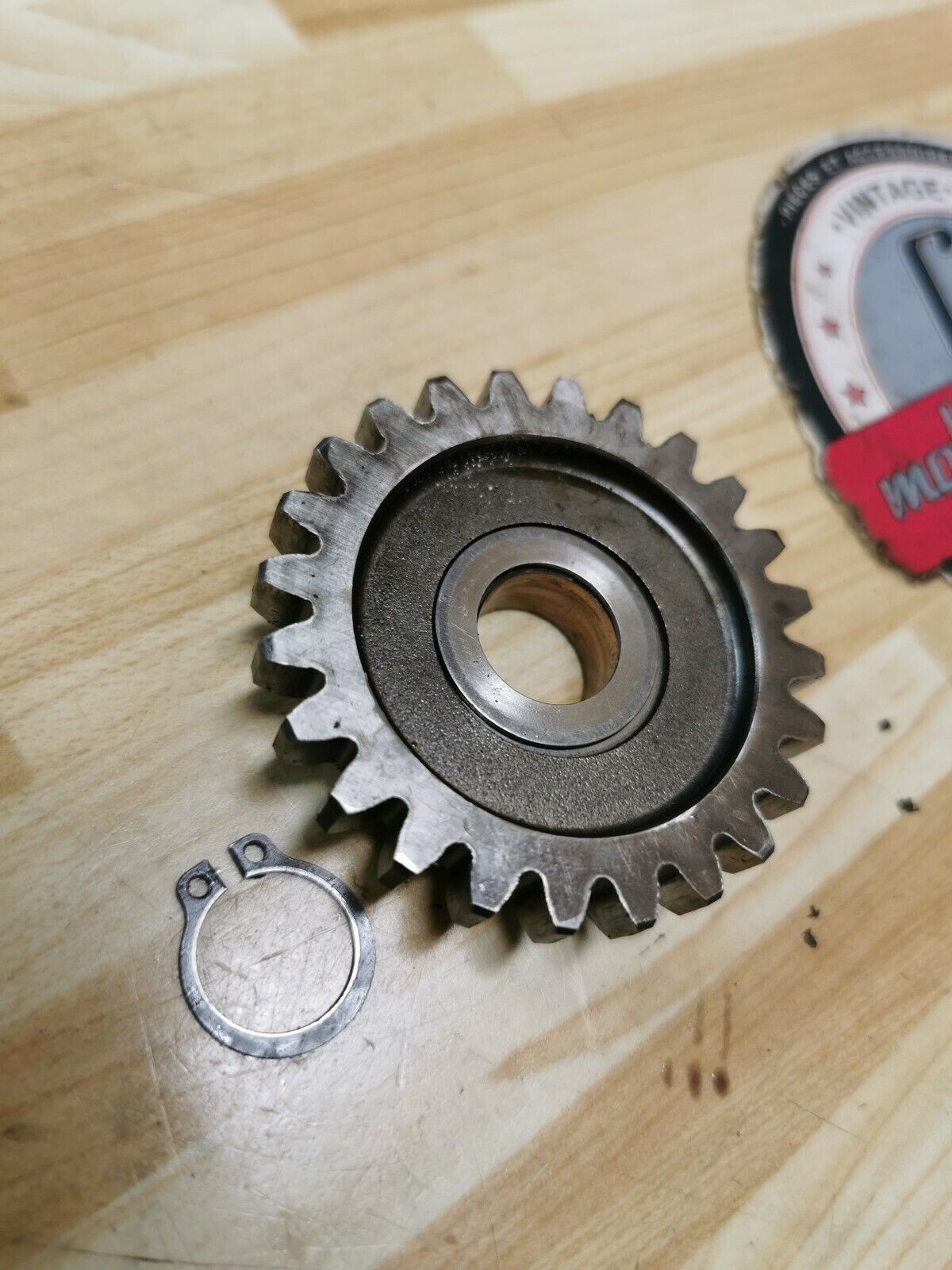 Suzuki RM125 1981 kickstarter kick starter idle gear