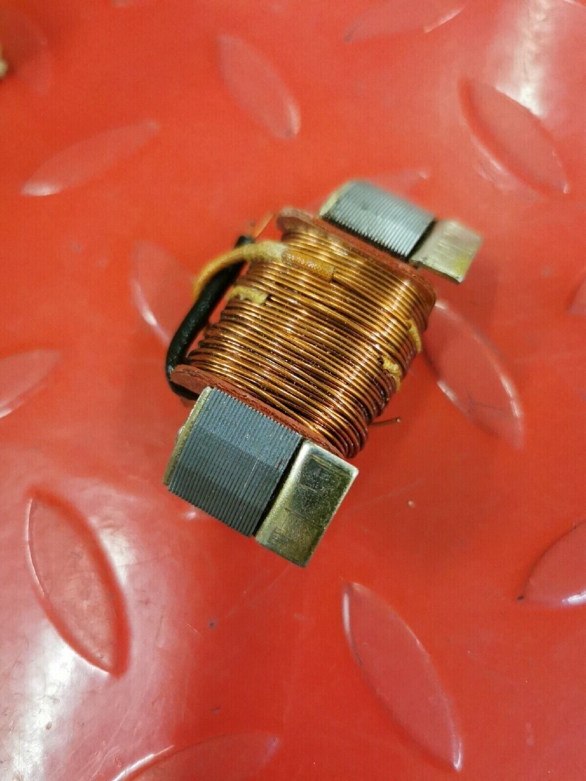 NOS SUZUKI TC100 1973 - 1975  COIL LIGHTING B  32130-25611 S12