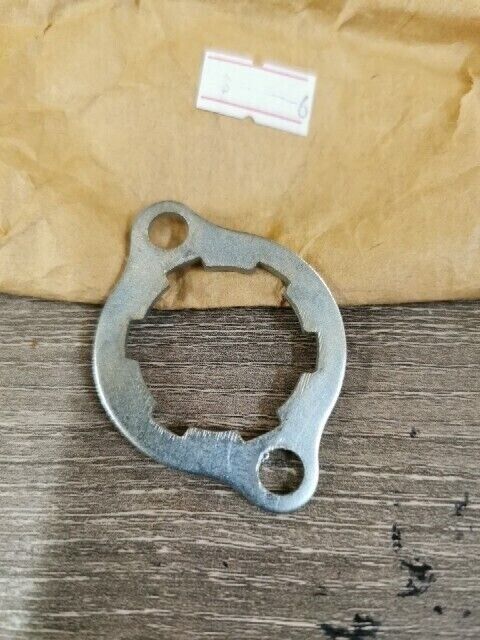 NOS HONDA C70 1958 C72 C77 DRIVE SPROCKET PLATE 15MM 23811-253-000 H77
