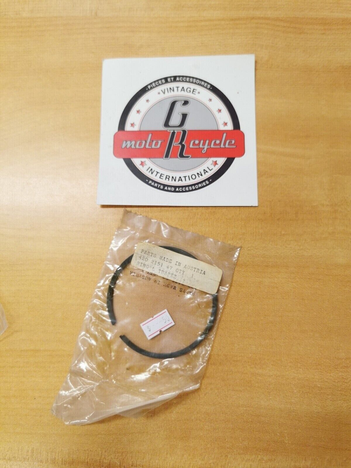 NOS CAN-AM MX PISTON RING 74.5 MM 2ST OVER 420-2151-47 CA2