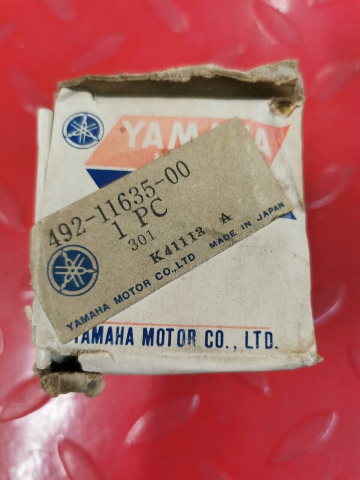 NOS YAMAHA YZ80 1974 - 1976 PISTON .25 492-11635-00 Y50