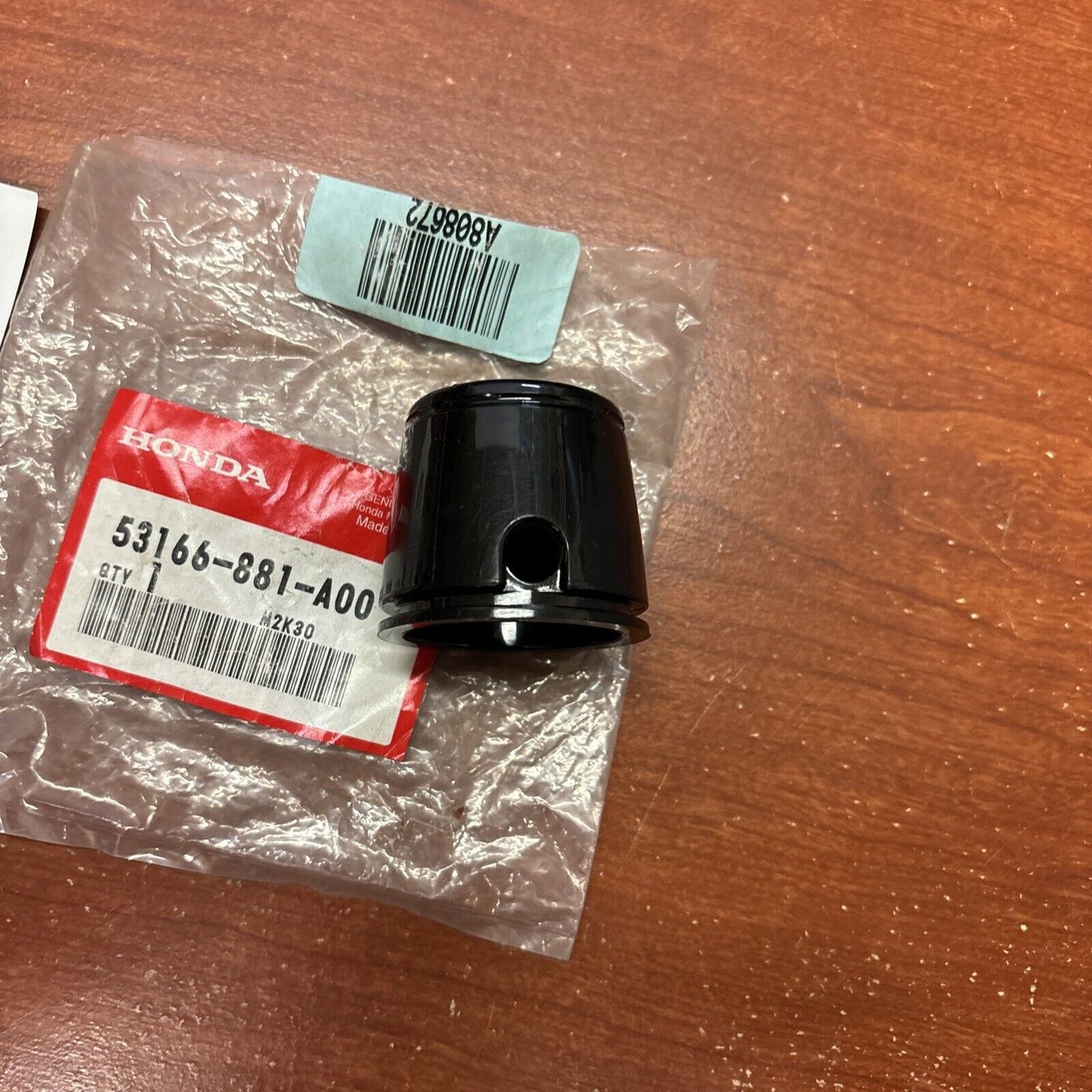 NOS Honda 7.5HP 8HP 10HP 75HP 100HP GRIP PIPE COVER 53166-881-A00 H164