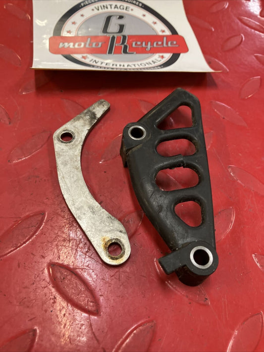 Honda CR125R 1987 left crankcase sprocket cover guard