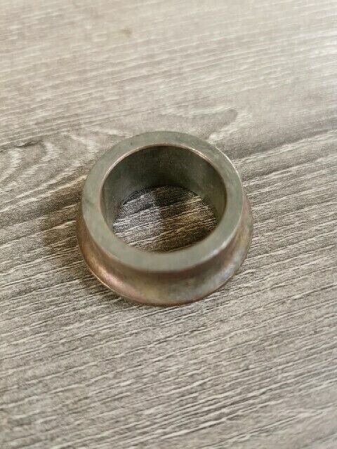 NOS HONDA CT200 CA200 C70 C50 S65 CM91 STEERING CONE UPPER 53211-030-000 H72