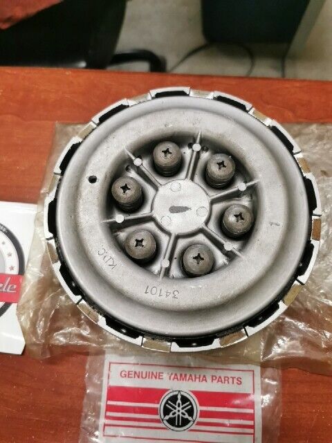 NOS Yamaha CLUTCH MISSING SPACER 447-16301-00-00 Y179