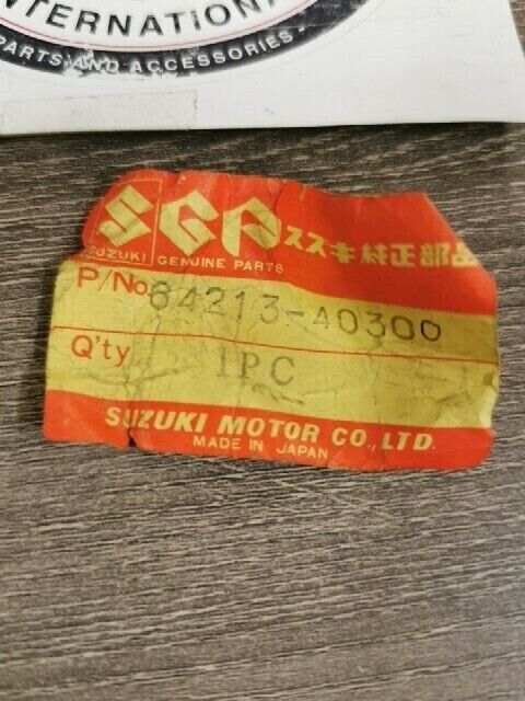 NOS SUZUKI RM100 1979 - 1981 RM125 SPACER REAR HUB PANEL 64213-40300 S49
