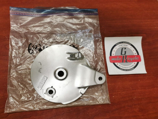 NOS SUZUKI TC185 TS100 TS185 TC125 TC100 REAR BRAKE PANEL 64210-28002 S30
