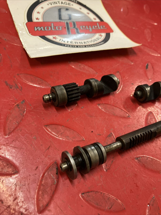 Kawasaki KDX200 1986 exhaust power valve shaft 12005-1086 12005-1087 1987 1988