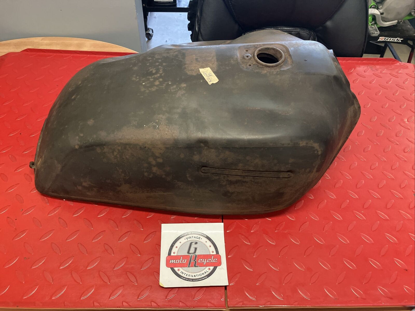 Kawasaki KZ1300 1982 Fuel tank gas petrol reservoir