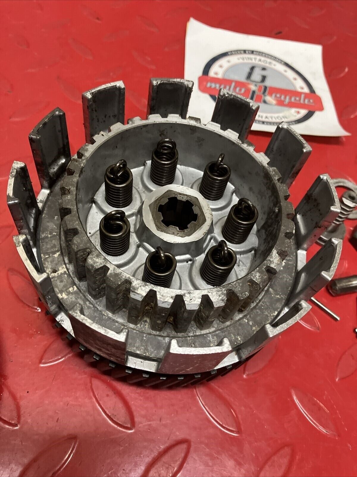 Suzuki DS100 1980 complete clutch assy basket hub pressure plate