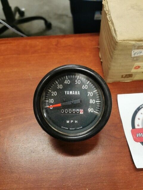 NOS Yamaha 1972 LS2 SPEEDOMETER 327-83510-40-00 Y140
