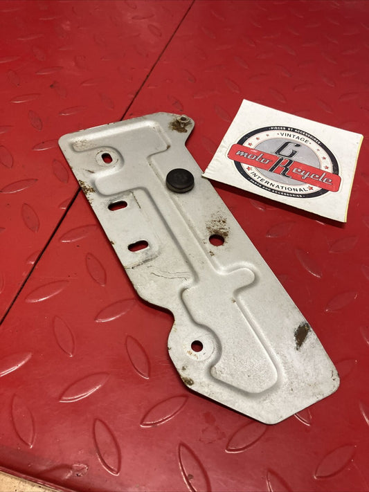 Suzuki RV90 1975 fuel tank protector plate guard