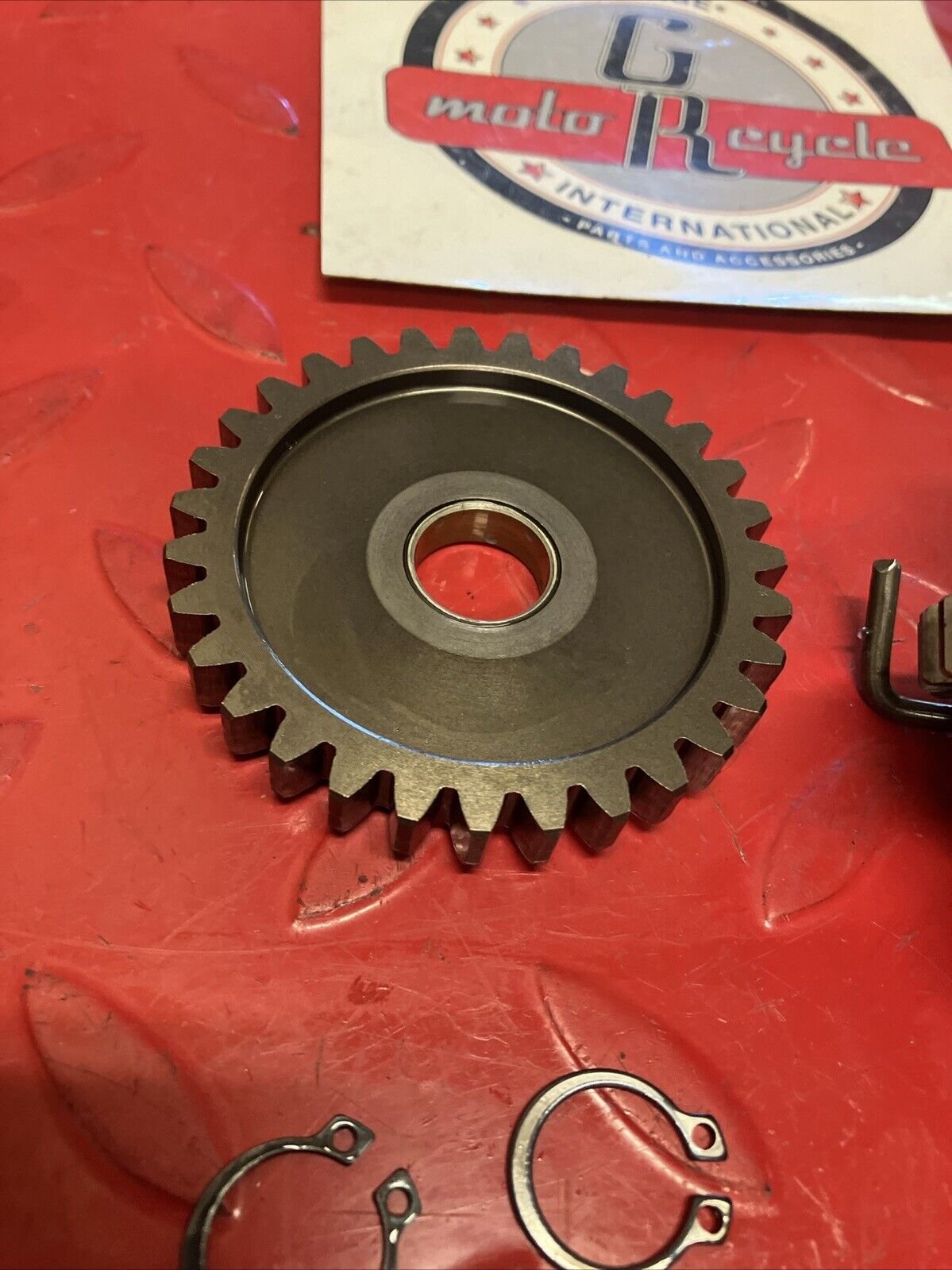 Kawasaki KX125 1987 kickstarter kick starter spindle shaft idle gear 1985 1986