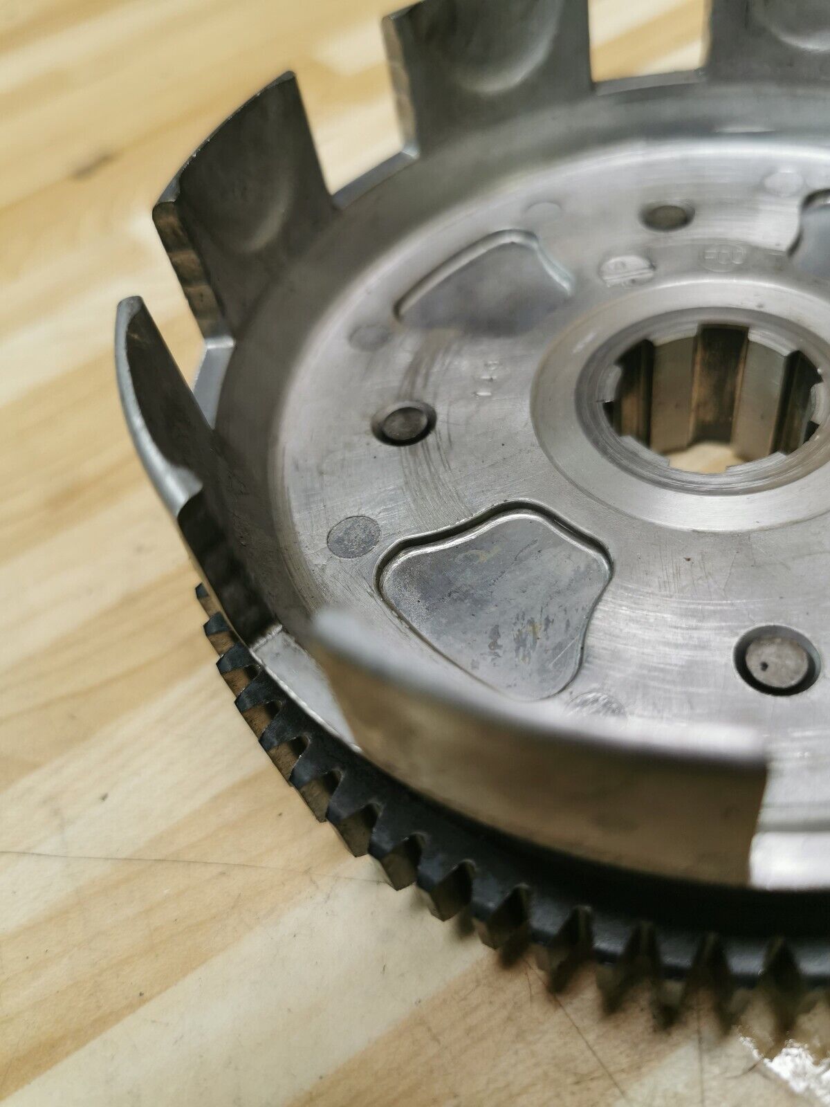 Honda XR80 1983 clutch basket hub pressure plate 22100-149-000 22121-115-010 3