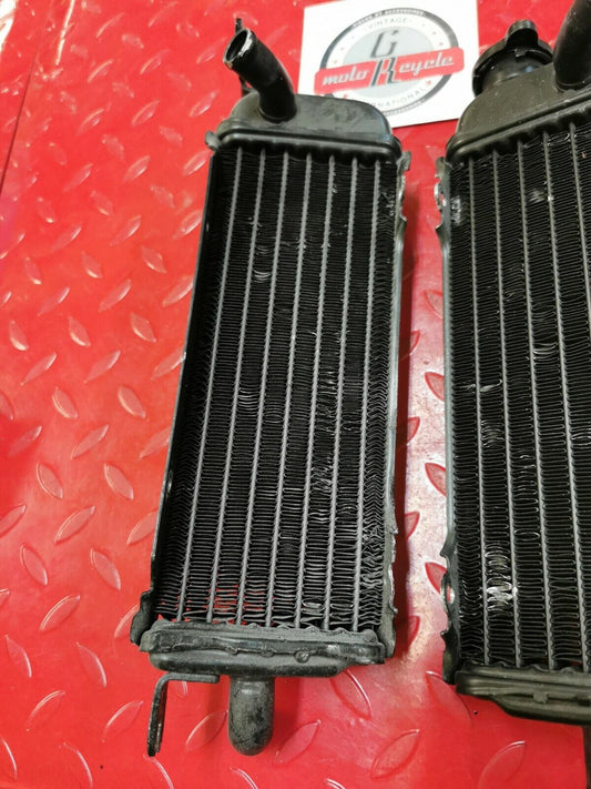 Suzuki RM125 1984 left right radiator set 1985 17710-14502 1985 3