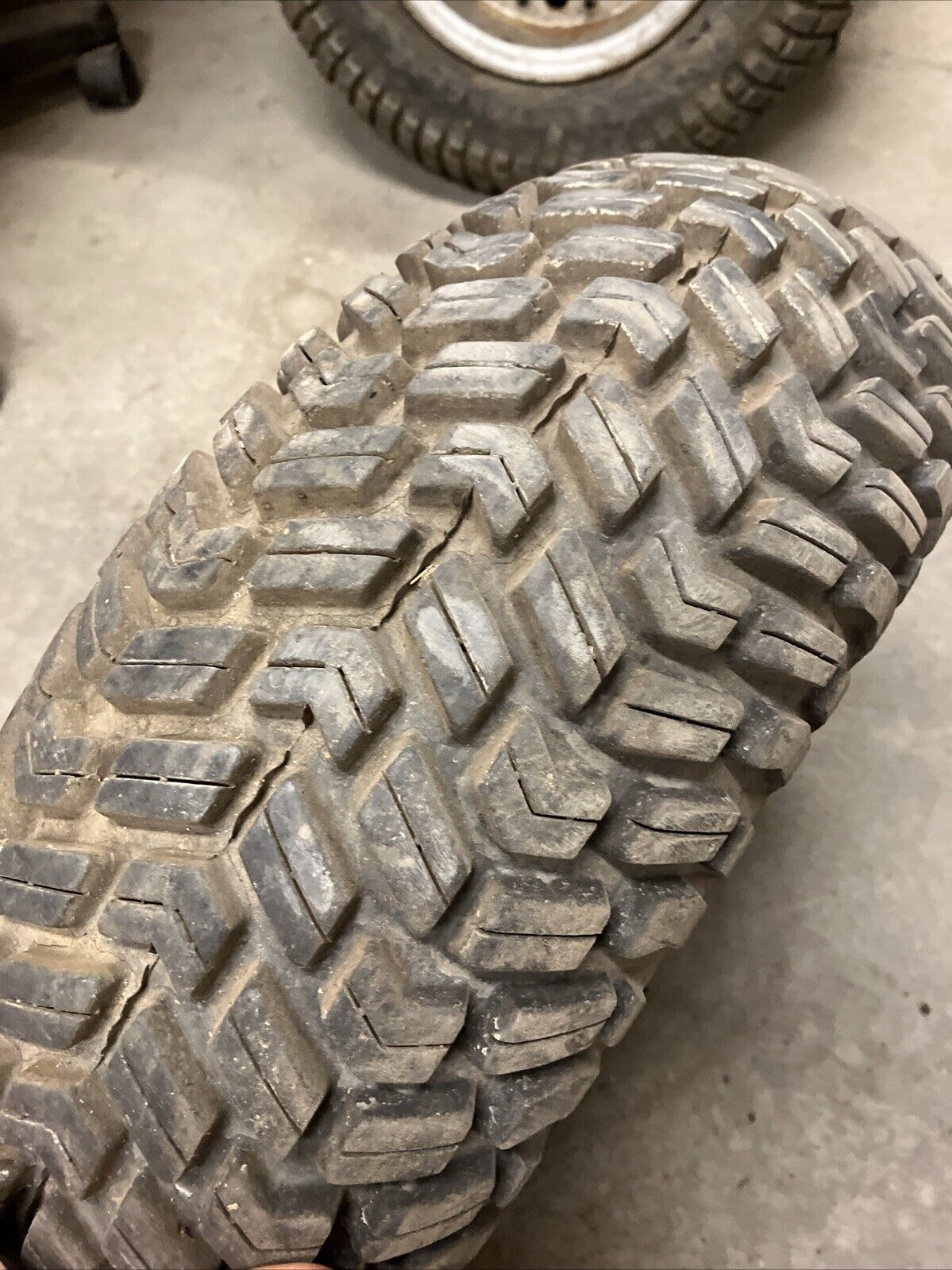 Suzuki RV90 1975 Front rear wheel rim tire 2