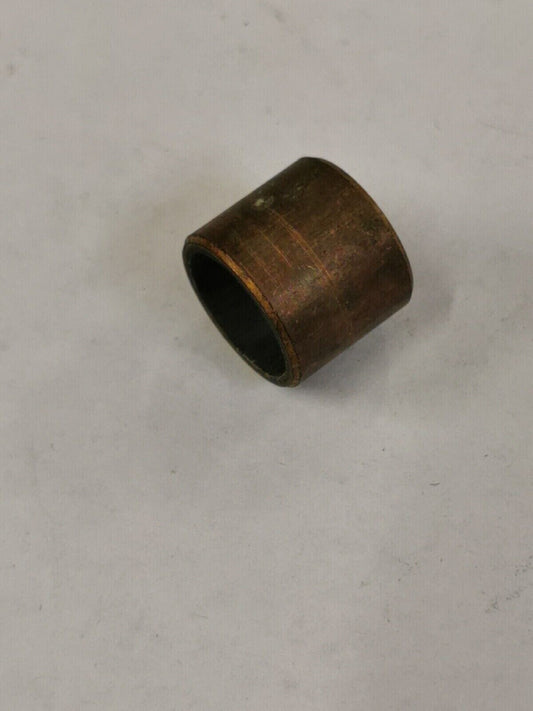 NOS PUCH BOMBARDIER MAXI  BUSHING COLLER SPACER 773-490-016  P3