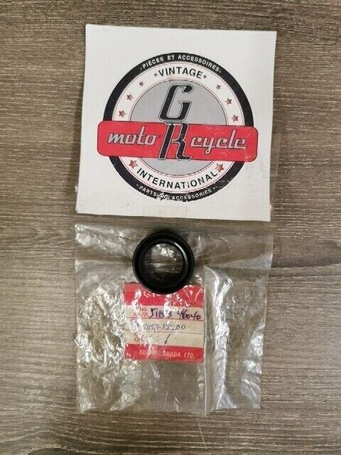NOS SUZUKI RM80 1977 - 1979 TS50 OIL SEAL FRONT FORK 51153-46040 S52