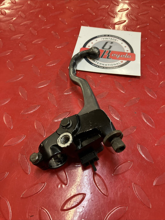 Kawasaki VN750 1986 Vulcan 750 left handle clutch lever holder perch