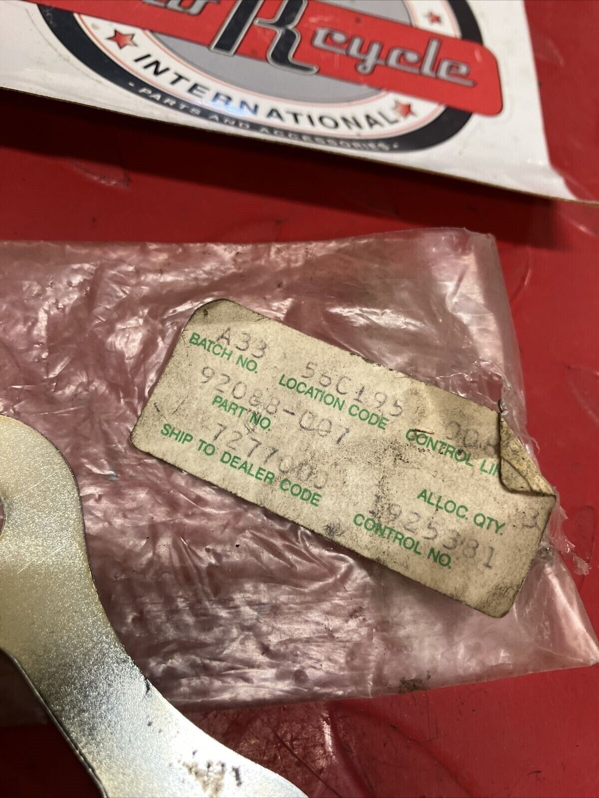NOS KAWASAKI REAR WHEEL LOCK WASHER 92088-007 K17