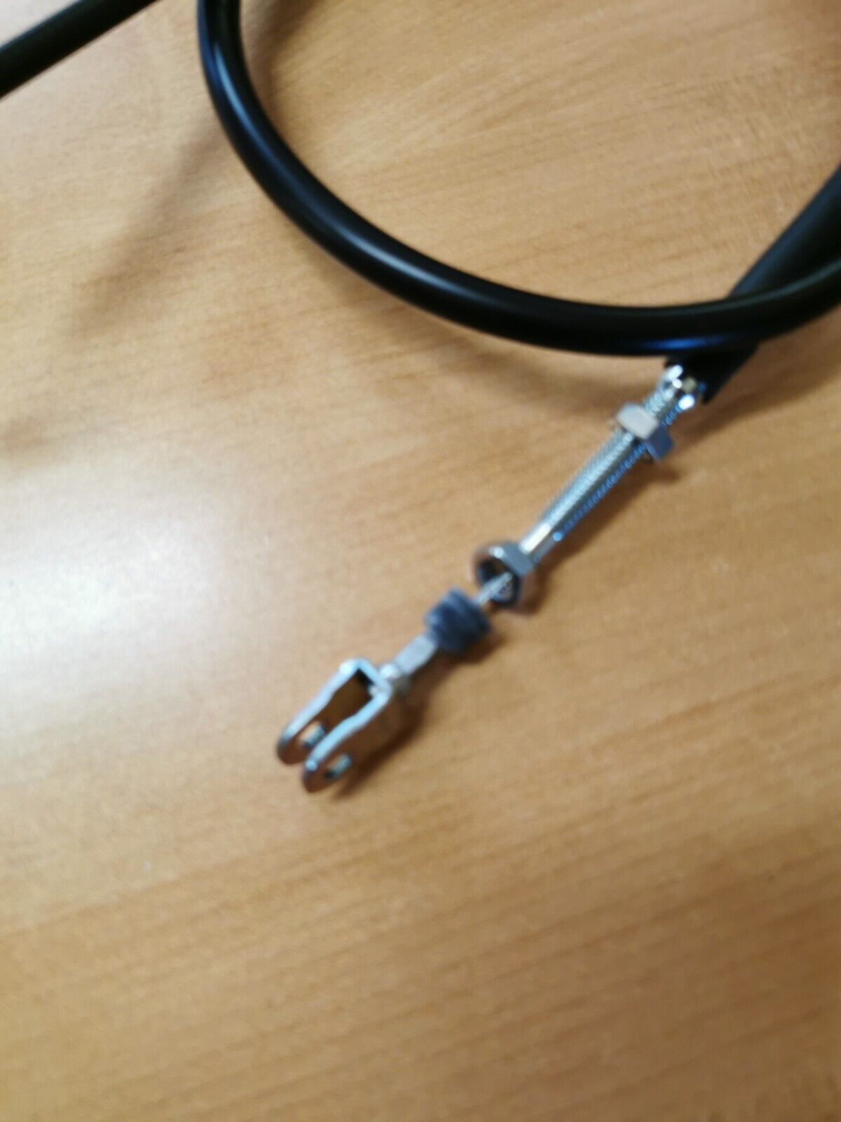 NOS SUZUKI GZ250  1999 - 2010  CLUTCH CABLE 58200-13F00  S9
