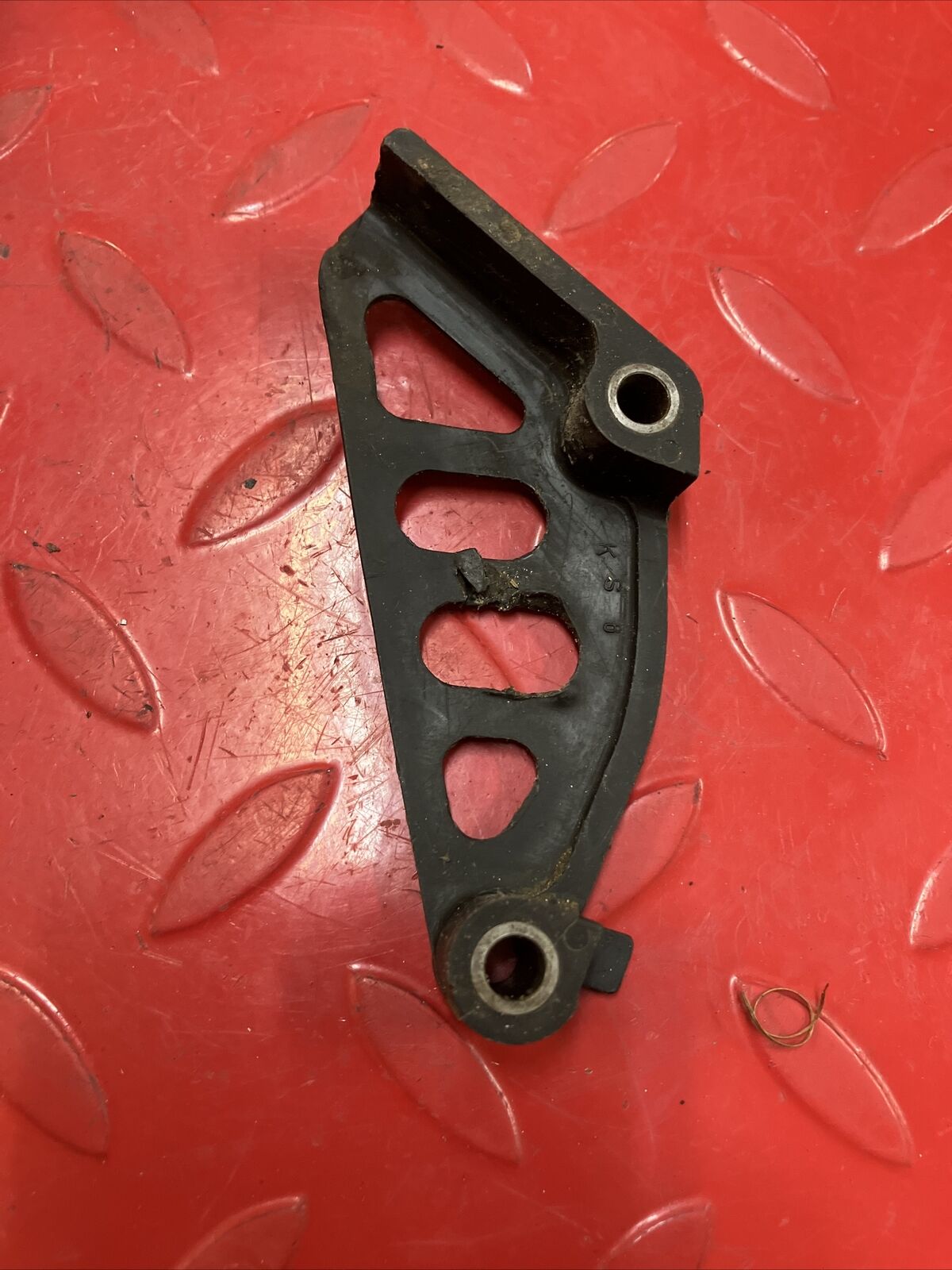 Honda CR125R 1987 left crankcase sprocket cover guard