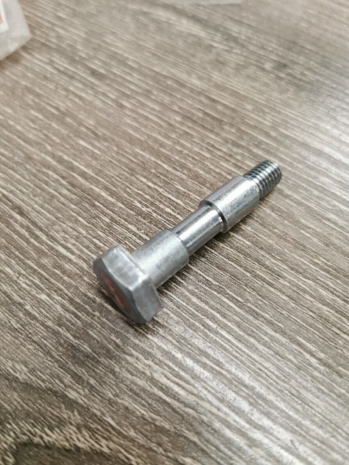 NOS YAMAHA Yz80 1978-1980 Rear Swingarm Cushion Bolt 2j5-22125-00 Y57