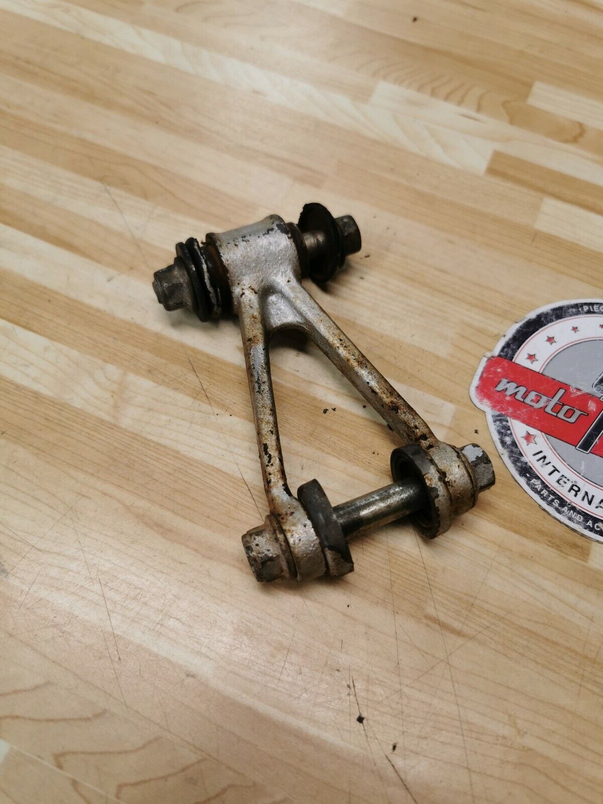 Honda CR80R 1984 rear shock absorber swingarm linkage connecting rod