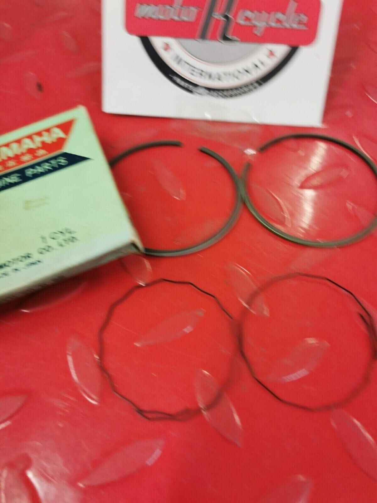 NOS YAMAHA AT2 AT3 CT2 CT3 1973 1972   PISTON RING SET 2ND  314-11610-20-00  Y51