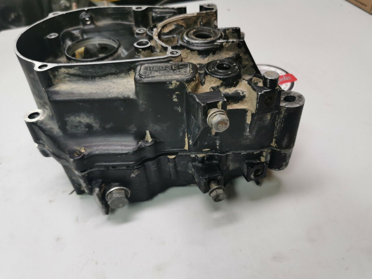 Honda XR100R 1986 crankcase left right 1983 1984 1985 1987 11100-KA9-681