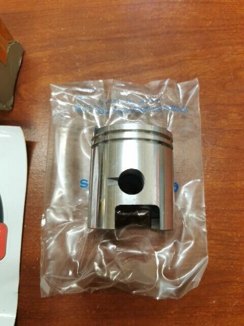 NOS Suzuki 1968 M31 PISTON OS .50 12110-027506 SUB. 12110-02750 S32